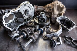 Aftermarket fikcija: kaj bi bilo, če bi obstajale samo premium blagovne znamke ali samo privatne blagovne znamke?