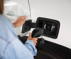Kitajska globalna vodja električnih vozil. Kupljenih več primerkov kot v 51 državah skupaj.
