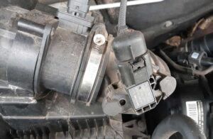 Volkswagen T6: neenakomerno delovanje na prostem teku. Rešitev problema.