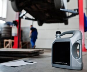 Ni več dolge življenjske dobe? Nova priporočila za servisiranje oljnih pasov