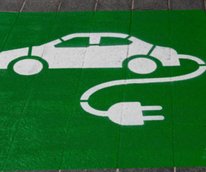 EU se želi osamosvojiti od nafte. Električni avtomobili kot … hranilniki energije.
